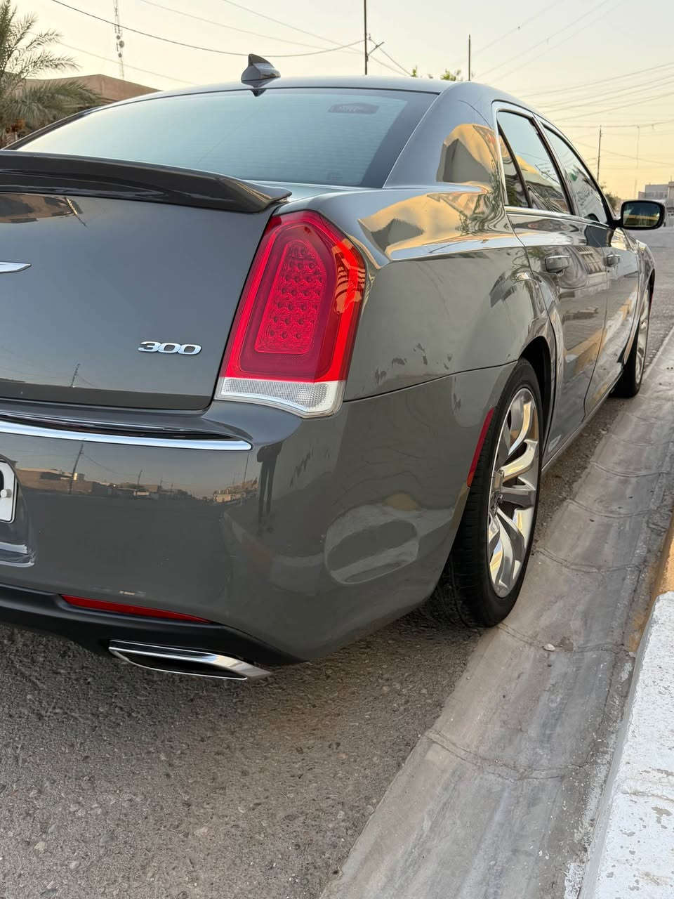 اوباما موديل ٢٠١٩ كلين لون سمنتي  بنوراما مكفوله  من صبغ وبارد سياره جديده ماشيه ٩٩ ميل رقم سنويه هزه كوله جديد
سعر ٢٦٧$ ورقه قفل من اخير
*********** طوز, صلاح الدين
