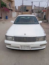 كراون ١٩٩٥ • مكينة ٢٥٠٠ • رقم كربلاء