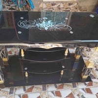ميز بلازما • حجم كبير • نضيف