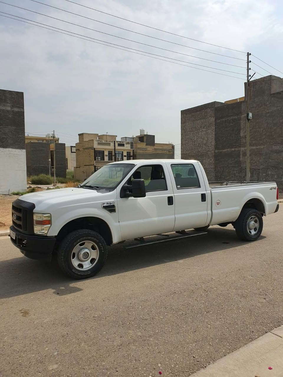 فورد F350 • بنزين ١٠ سلندر • لوحة اربيل تحويل
