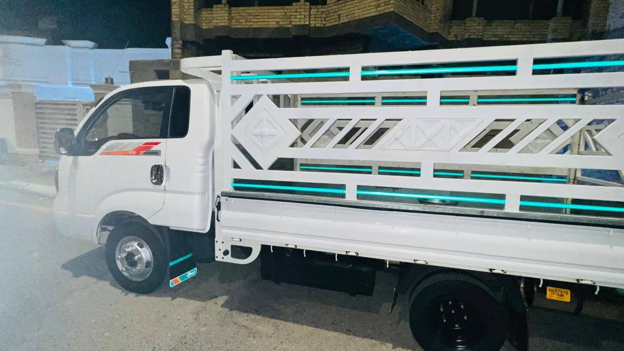 كيا فحال موديل 2018 محرك 4000 مفتوح مو مسكر محرك وكير ما ممدود عليه سبان سياره على وضع الشركه مكفوله كفاله عامة من الصبغ من ضربه ماشيه 89,000 محوره تايرات 14 لخلفيه دوشمه جديده دوشمت محمد المحلاوي والسياره مكفوله كفاله عامه السعر 165 ورقه وبيه مجال الاتصال على الرقم ***********
