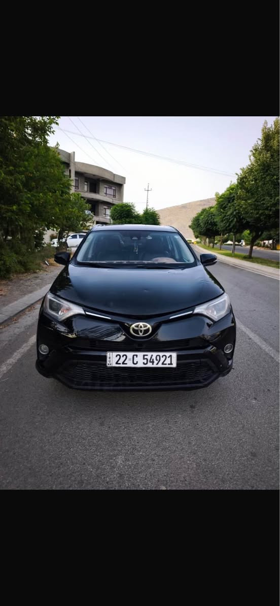 Rav4  2018   XLE
سەیارەکە زۆر خاوینە  و سلایت و دەبل اکسلە گێر ومەکینە و تەبرید بە شەرت ٧ وەرەقە غرامەی لەسەرە دوای معامەلە دەیگەرینمەوە سه نه وي تا ٢٠٢٩سەیارەکە  بەناوی خۆمە بەناو کردن بەشەرت دینار مەسرەفی تیدا نیە سەیارەکە مالی دؤسته سعري سعري١٥٥  كه مي مجال / *********** سوران, أربيل
