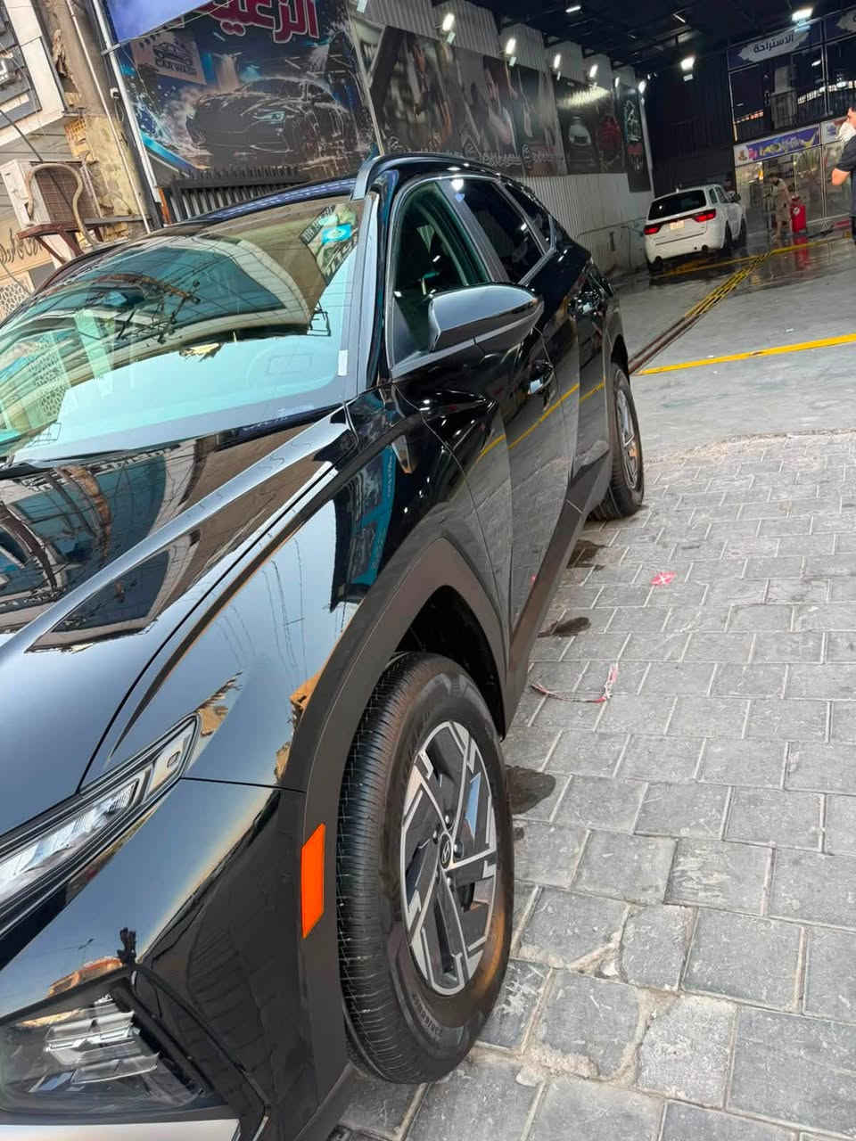 توسان ٢٠٢٥ للبيع هايبرد 
ماشيه ٥٠٠٠
السياره جديده
حادثهه بسيط جدا الباب الخلفي مال الصندوق بس شويه 
كلهه على البلاد برغي ما مفتوح منهه فقط الجامه الخلفيه مبدله 
للاستفسار ***********
بغداد - البنوك
السعر 230
