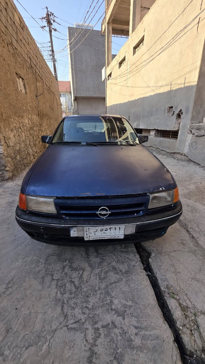 سلام عليكم للبيع فقط
اوبل استاره موديل 1992 
كير محرك شرط حجم محرك ١٨ 
رقم كركوك شرط تحويل  بطاقة بانزين موجود 
عنواني طوز خرماتو
 *********** رقم صاحب سيارة 
رجائن بدون خاص مكلف عن نشر
