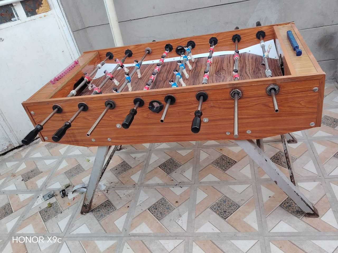 فيشة للبيع المكان كوت السعر خاص 
***********
