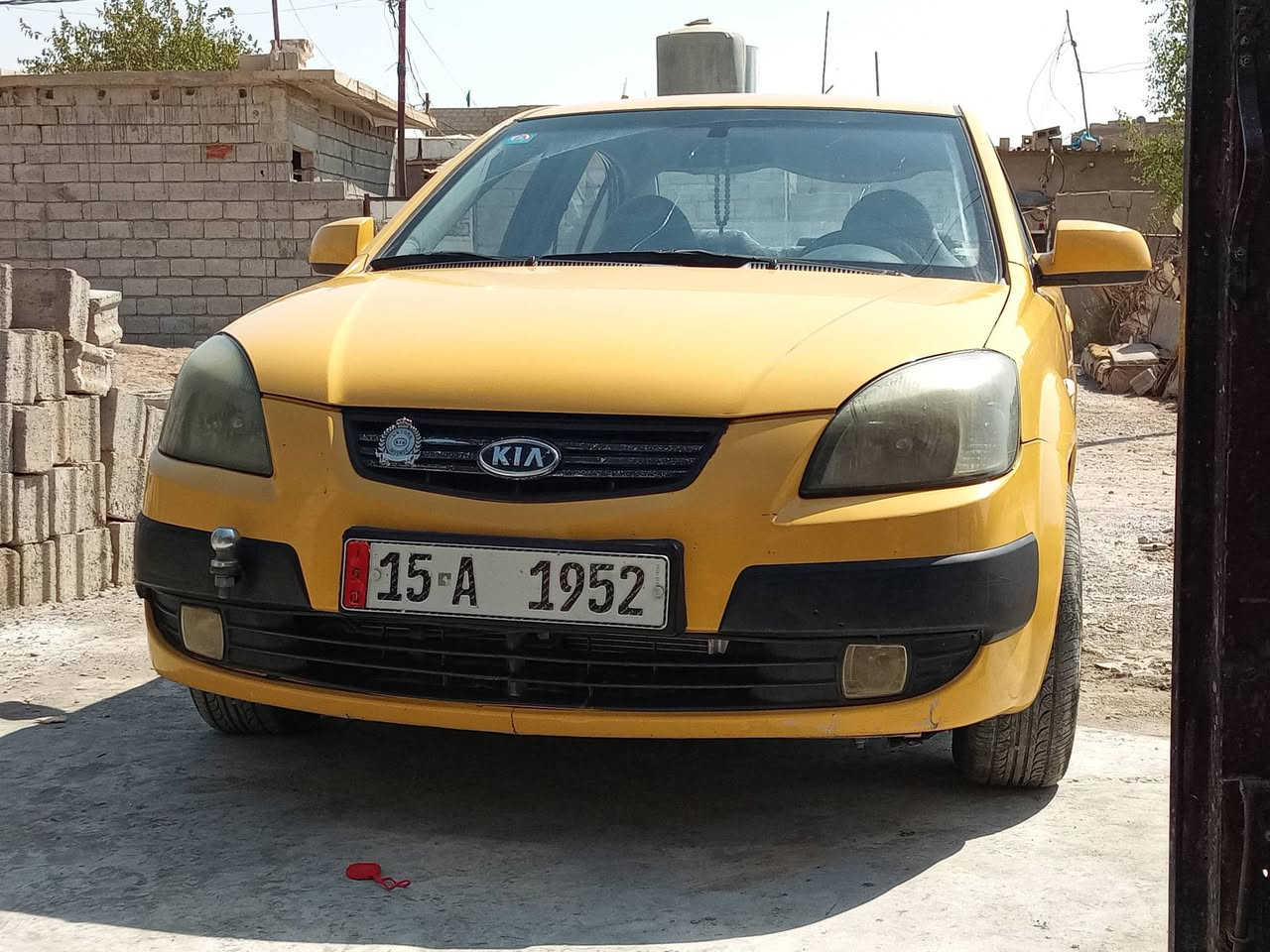 السلام عليكم كيا ريو للبيع مقفوله كفاله عامه موديل 2009 ثانويه ل 29 سعر 80 وبمجال ***********
