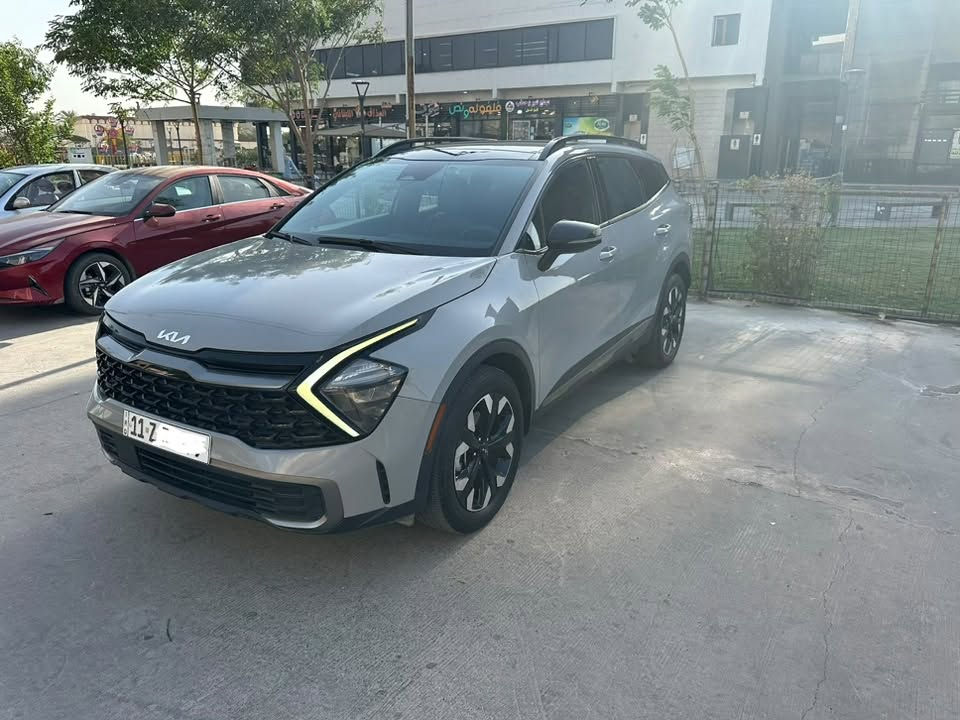 سبورتج 23 Xline  سمنتي 
(((  للمراوس مع تسلا  )))
فول مواصفات 
ماشيه 33 الف كيلو متر 
حادث بسيط البنيد فقط مصبوغ 
وجاملغ راجع بارد 
سياره جديده كلش 
رقم بغداد 
للاستفسار واتساب / ***********
