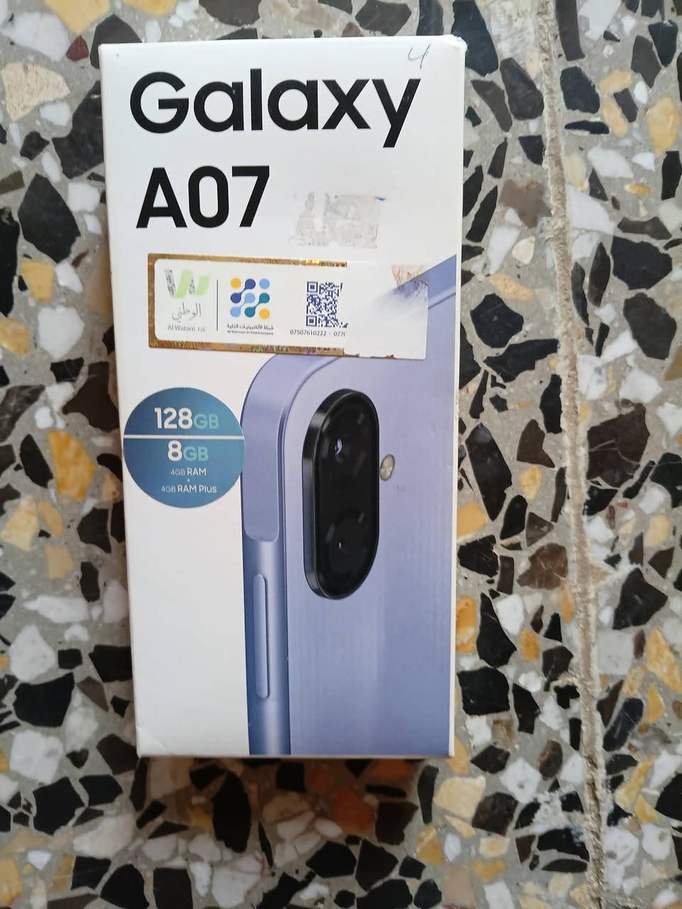 سامسوك A07 الجهاز جديد  صارله ٢٠ يوم من اخذته 60 فريم الذاكره 128 G8 نضافه 98 كامل الملاحقات فدوه الموشراي لا يعامل الجهاز جدام عينك قابل له المراوس المكان بابل ناحيت النيل السعر 180 قفل  والله اخذته 200 ***********
