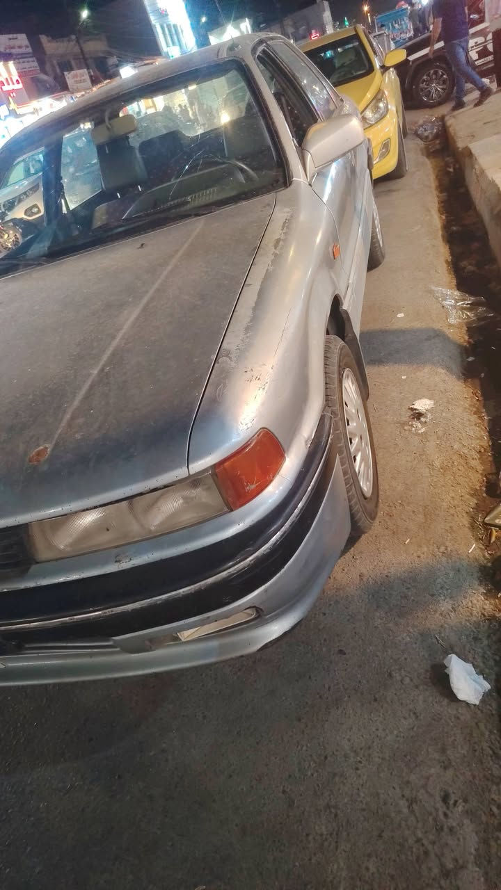 للبيع لانسر 1991 كير مكينه شرط سنويه جديده رقم الماني نينوى سياره جديده طخم تاير جديد للتواصل ***********
