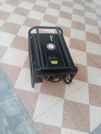 مولد لبيع كلش نضيف 07810855897