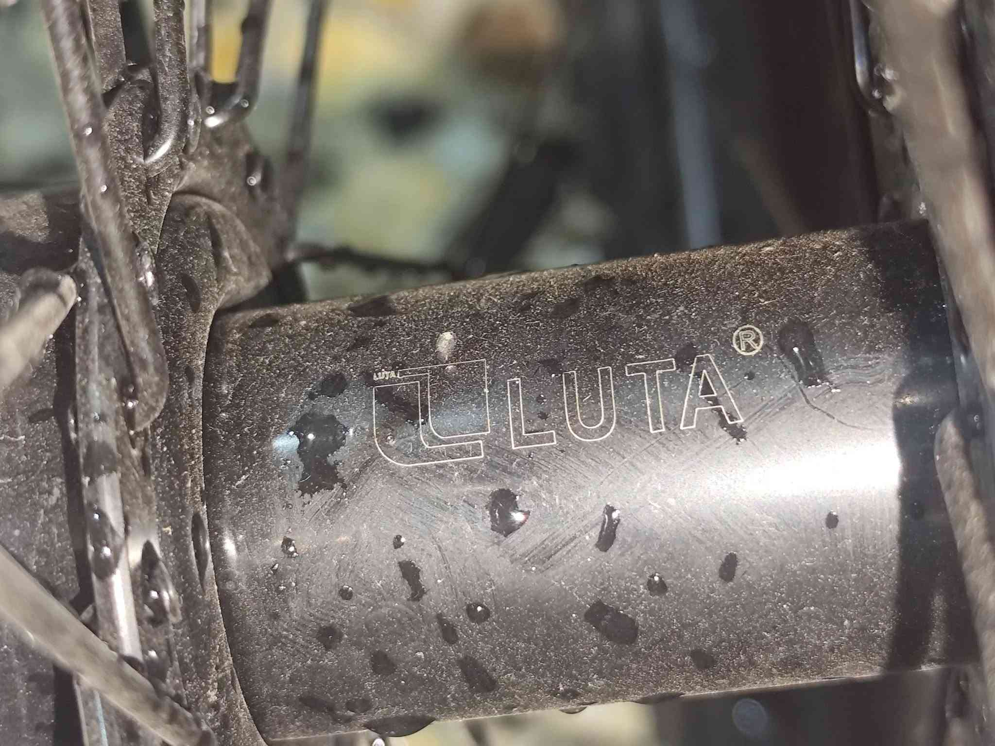 السلام عليكم بايسكل شركة luta كلة بلادي ختم واحد موضح ب صور استعمال قليل حجم 26 للبيع مكان بغداد عبيدي سعرة 210  *********** (جماعة 150 لا تتقرب )
