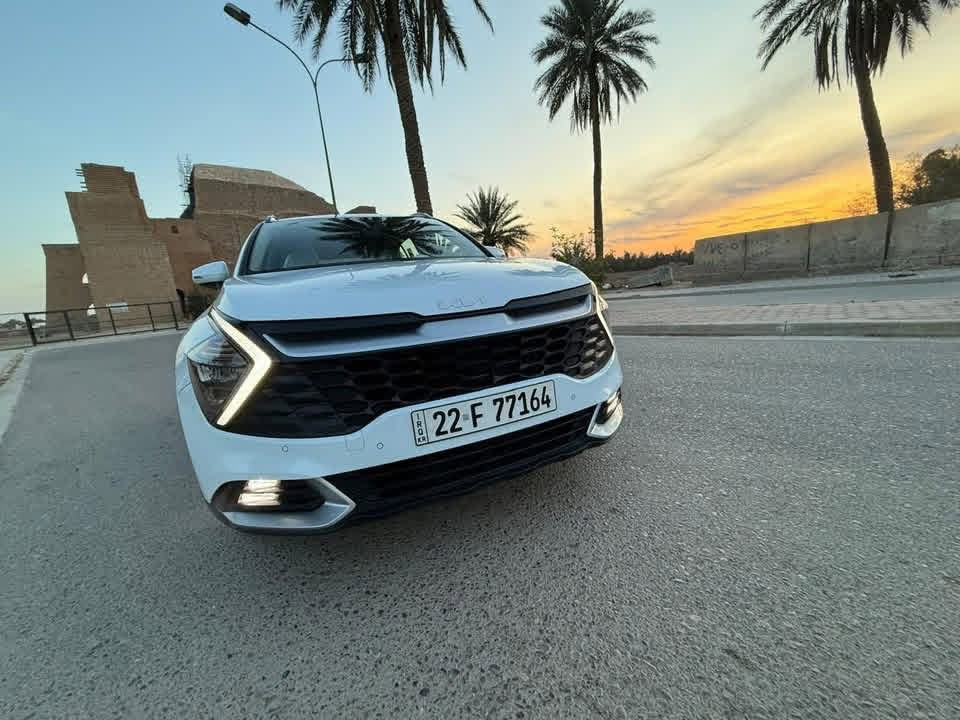 كيا سبورتج م 22
ماشية 51 كيلو
استيراد الشركة نم وكالة
رقم أربيل جديد 
محرك 2000 DOHC
بصمة  تشغيل عن بعد + ترحيب 
شاشة اصلية Apple CarPlay, Android CarPlay
حساسات امامي خلفي
كامرة خلفية HD
الكشنات الامامية كهرباء ثلالث حركات
تدفئة ستيرن و الكشنات الامامية 
تبريد قطعتين 
منفذ شحن USB مع منفذ Type-C 
منافذ شحن للمقاعد الخلفية عدد 2 Type-C
شحن هاتف وايرليس Wireless Car Charger
تايرات جديدة حجم 19 
تحكم ستيرن جهتين مع شفتات سرعة 
مانع انزلاق مع اوتو هولد مع مثبت سرعة  Cruise, Auto Hold, ABS
اربع انظمة قيادة Smart
اشاير بالمري +المري شفط
السعر 195
سياره بيهه شبر  بيدي ار
شراي يتصل  ***********
