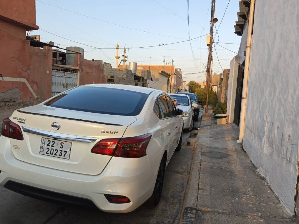 نيسان سئنترا سينى ٢٠٢٥سفر كلين ده حاميش به شه رت دووسئ جئى قؤپى هيه باقيدى به شه رت كلينه شه ريكه ى شه هرام ٣١هه زار رؤييه هه مووبه شه رت *********** سه حرى ١٣٣ أربيل, العراق
