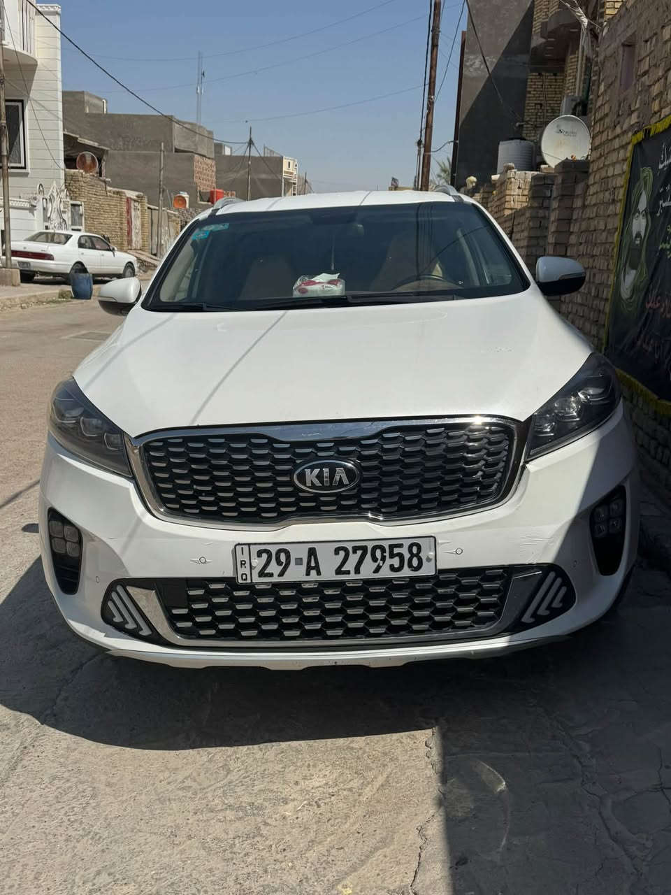 سورنتو موديل 2018 خليجي
كلشي موضح بالصور  
رقم واسط 
سعرها 210$ 
***********
