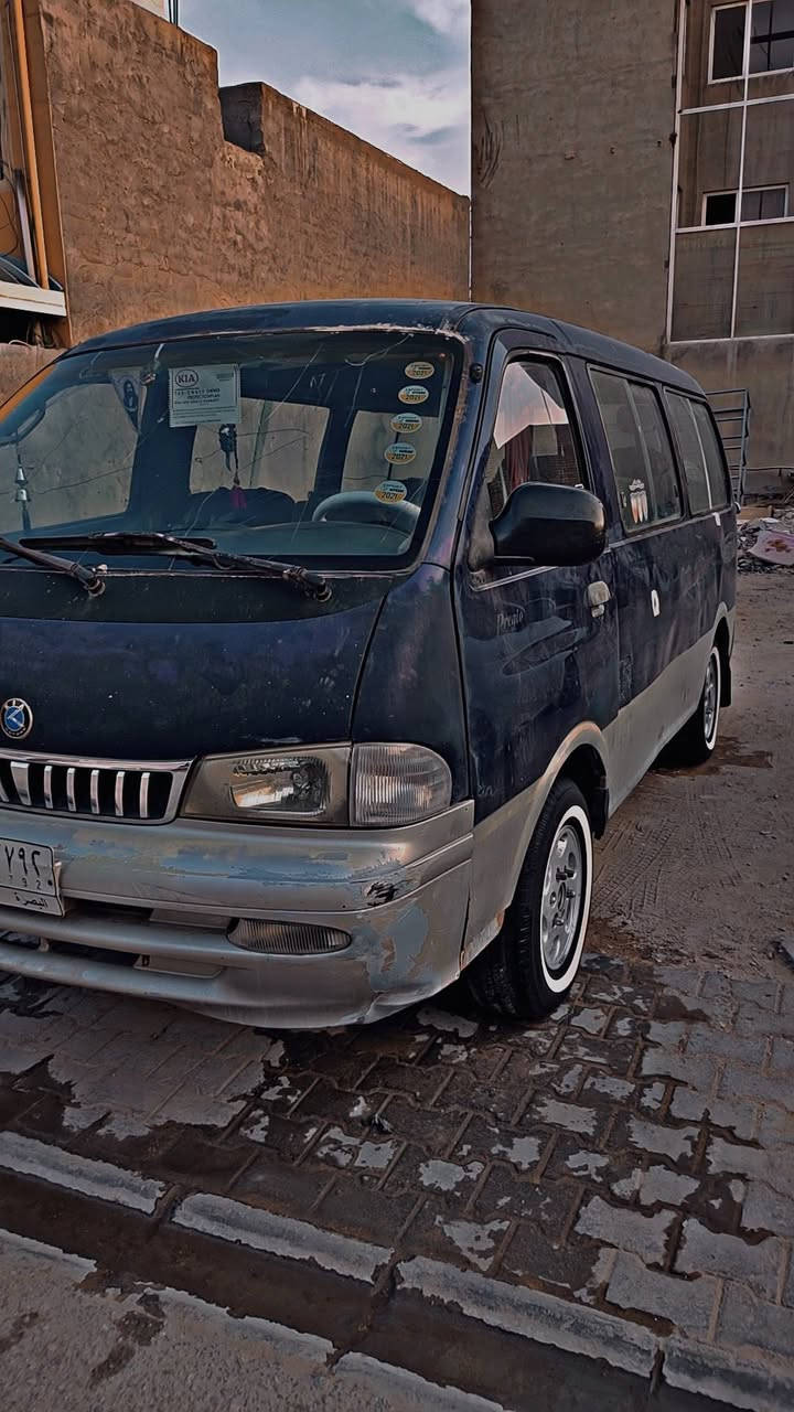 كيه بريجو للبيع مستعجل كلش على بعيتها 96مكينه وكير نضاف اكسن بي ونه كاعيه وكشنات نضاف حداديه وراه جديده والكدام هم نضيفه كهربائيات شغاله كلها تخم تاير جدد مكان نجف كوفه حي نيسان رقم ***********السعر خاص
