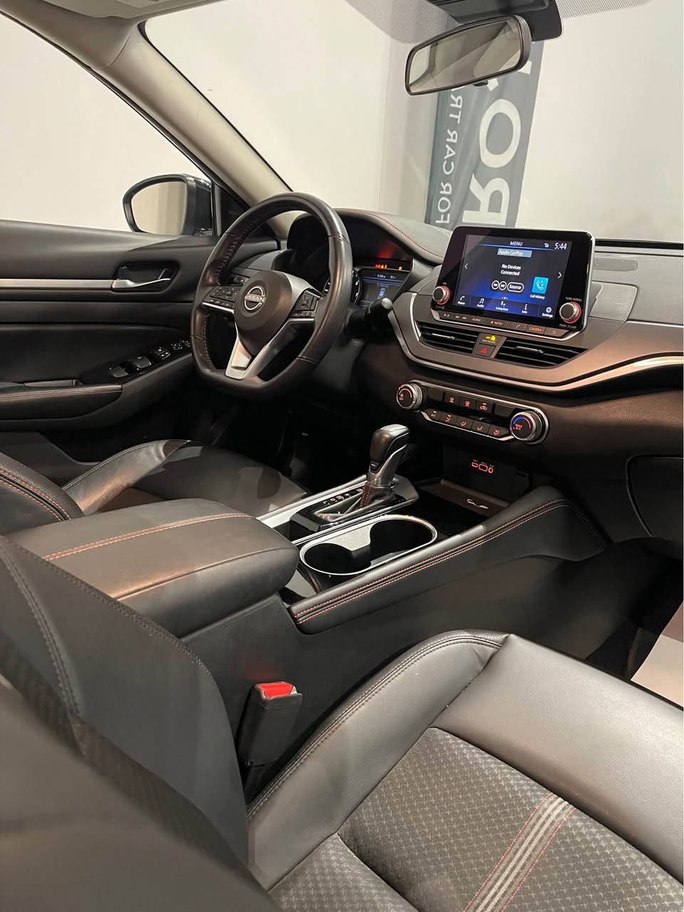Nissan Altima 2025 SR 
پێش و پشت کەپسە - بێ ئێرباگە (نەتەقیوە)
تەنها چاملوخی پێشەوەی سەکن بۆیاخە - 
لەگەڵ پەڵەیەکی دەرگای سەکن -  بە بێ ناوگرتن زۆر تازەیە
تەنها ٤٠ هەزار مایل ڕۆشتووە - سێتی ڕادێتەر  هەمووی بیلادیە
ڕەقەم کاتیە سێ مانگی لەگەڵە - شوێن سلێمانی - ڕۆژماک

1N4BL4CV6SN315914

***********
***********

نیسان التیما مودیل ٢٠٢٥ مواصفات اس ار 
بجم کبس - بدون ارباک ( ارباکات کل سلیمە) 
بس جاملخ امامی سکن صبوخ بدون دواخل بشرط 
شبر بل باب صبوخ - صونر موجود - ضرر خفیف 
ماشیە ٤٠ الف - سیارە سیت رادیتر کل بلادیە - 
بدون رقم (رقم کاتی ) - مکان سلیمانیە - شرکە روجماک

1N4BL4CV6SN315914

***********
*********** السليمانية, العراق
