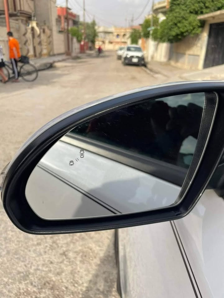 السلام عليكم
للبيع كيا أوبتيما موديل ٢٠١٩

فول مواصفات بانوراما كشن كهرب حساسات خلفيه 

رادار امامي لد نهاري رادارات بل مرايه 

اشاير بل مري 

حادثها فقط دعامية الخلفيه صبغ ماشيه ٦٩ الف ميل 

موصلً ***********

