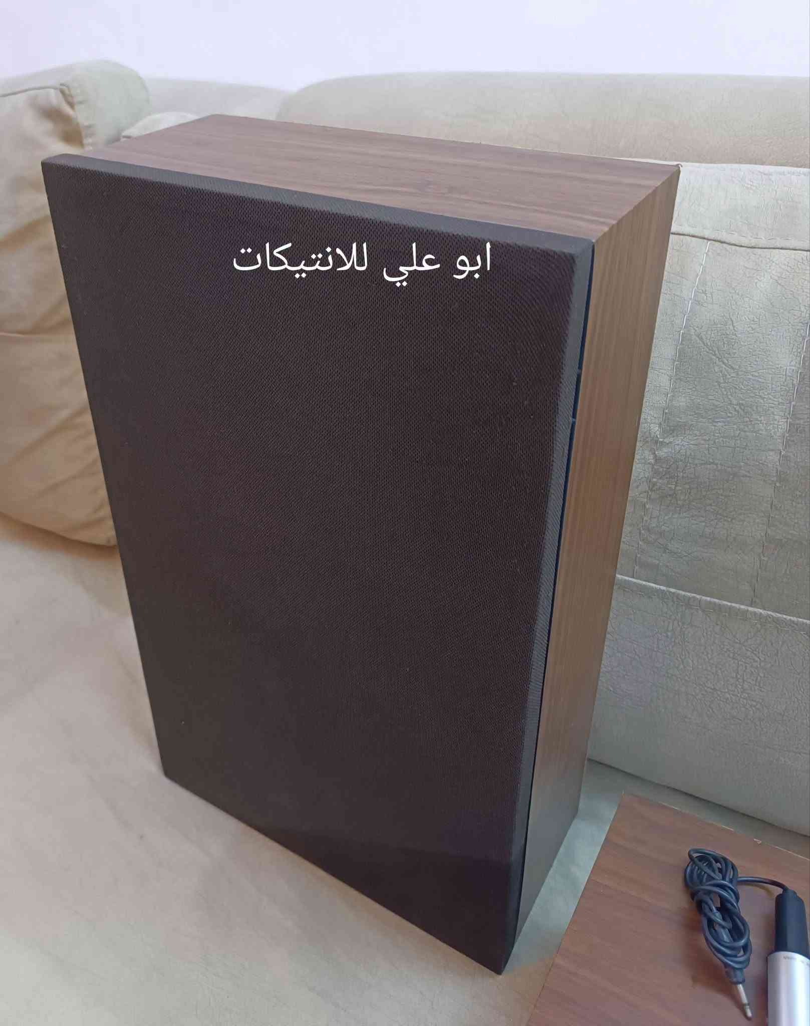 جديد نظافة 100%100 نقص كارتون للمهتمين فقط 
مسجل راديو رايزنك ياباني إستيراد المنشأة العامة التجارية العراقية(ألأفريقية) للتواصل ع الخاص

نص مكتوب في الصور:
- ابو علي للانتيكات