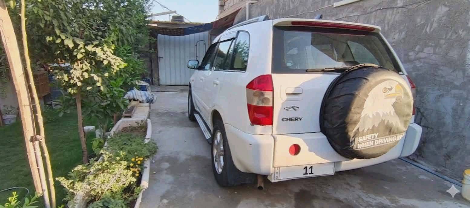 تريكو 12 رقم بغداد انكليزي كير ميكانيك مكينه بي حال جيده تبريد شغال شاشه كامره صدر امامي و خلفي تايرات بي حاله جيده هزه جديده  العنوان بغداد الشعب