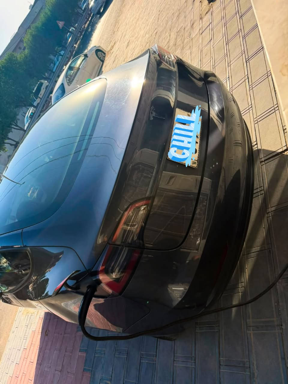تسلا موديل 3 ستاندر  ماشيه 60000كم قطعتين تك مأطور العنوان النجف *********** السعر 14500$
