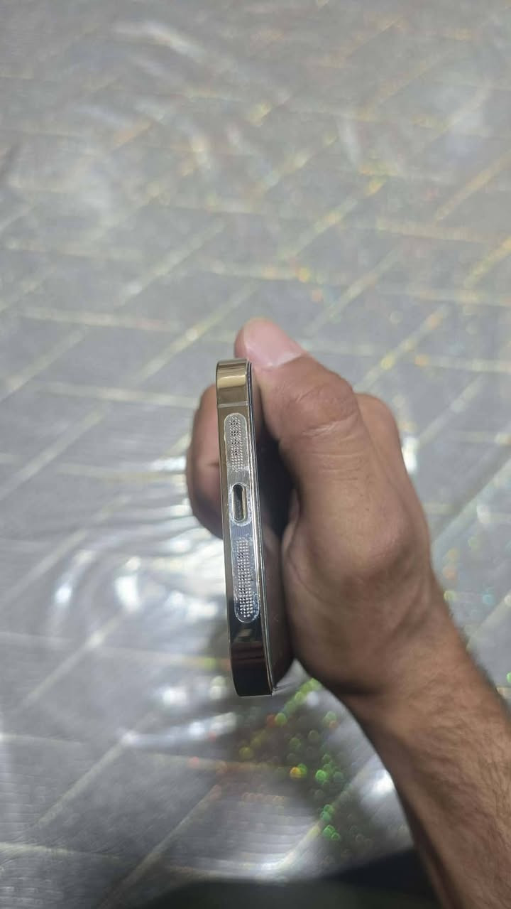 13 برو ماكس
 ذاكرة 256
بطارية 88
مامفتوح كلشي حقيقي
تك سيم كارت
نظافة فول فول كلشي بلادي
سعر 850 
***********
