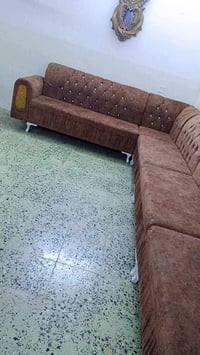 ديوان • استعمال قليل • قرب مستشفى التركي