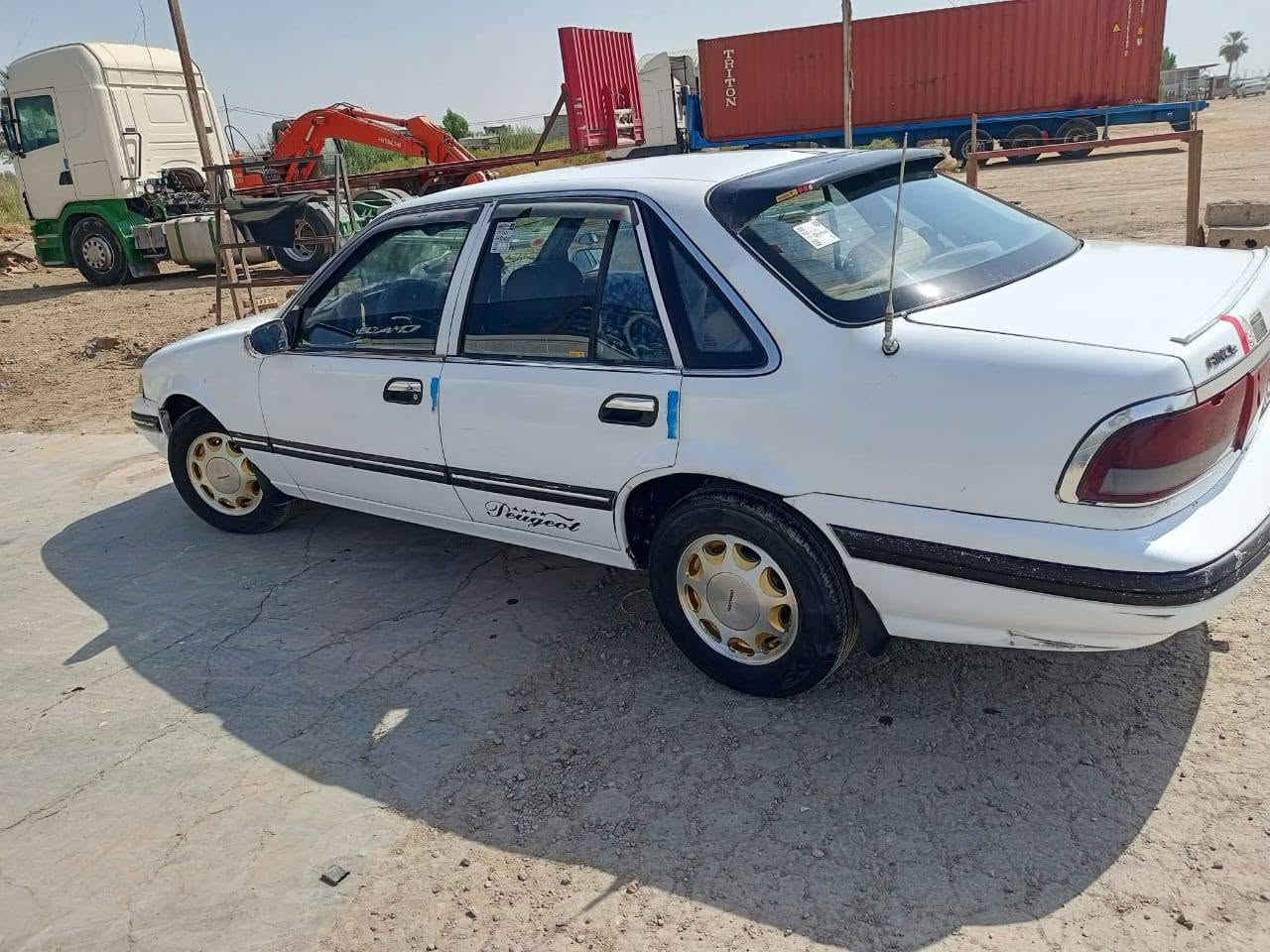مكلف بالنشر  برنس دايرو موديل 1995 رقم بغداد  كير محرك  كفاله رقم انكليزي السنويه 2027 غير متواجد ع الفيس رقم موبايل  ***********
