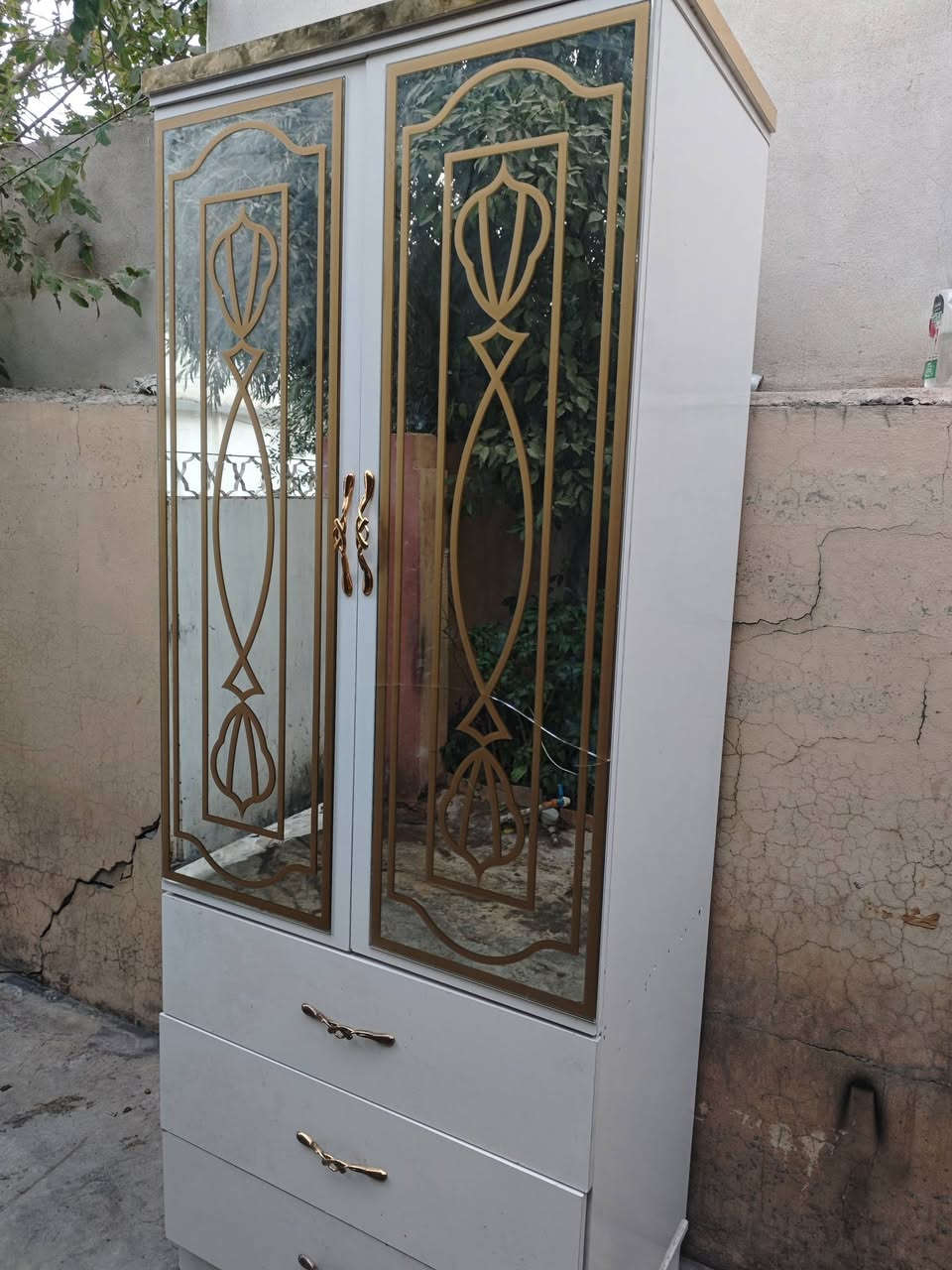 كنتور كلش نضيف مال بيت سعره 125 وبي مجال اتصال ***********
