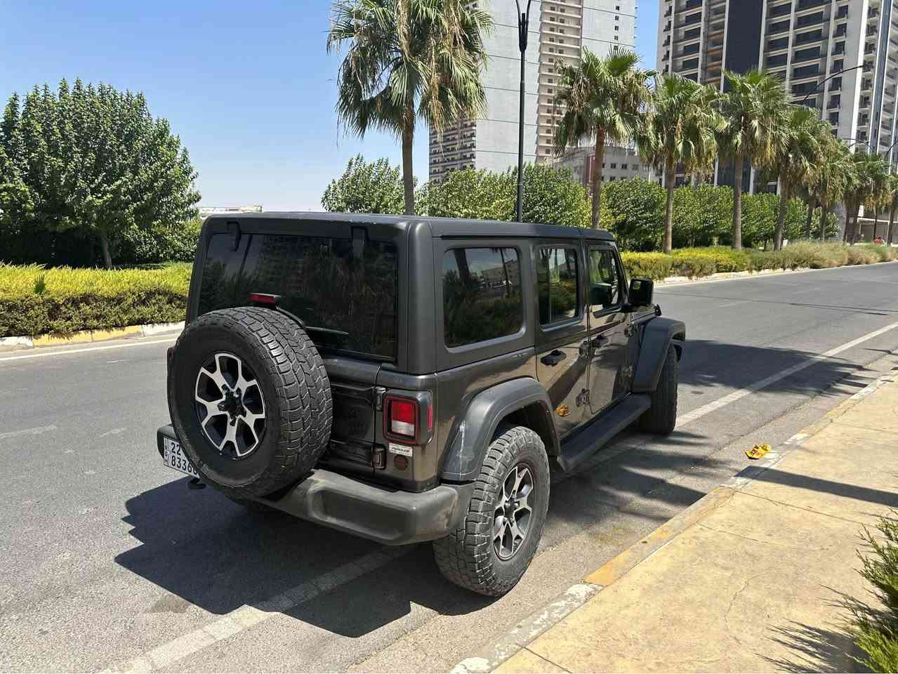 Jeep wrangler 2022
Unlimited sport
٦پستن
بێ بۆیاغ

*********** مخمور, أربيل
