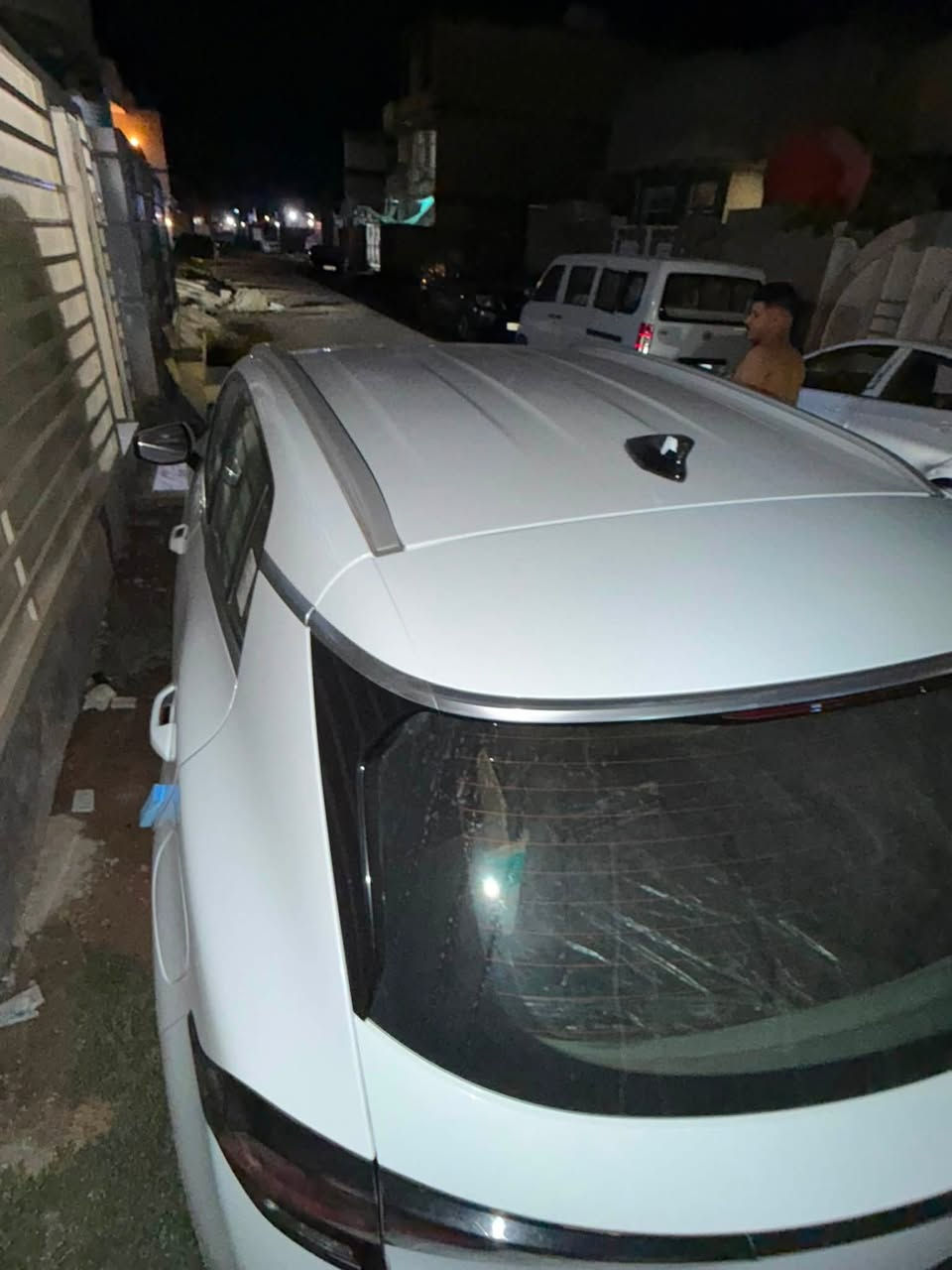 موديل 23كفاله عامه السياره ماشيه60,000الف  السياره كامله من كلشي بوضعيه الشركه بعده بجيسه  السعر193 مجال بسيط التواصل ***********
