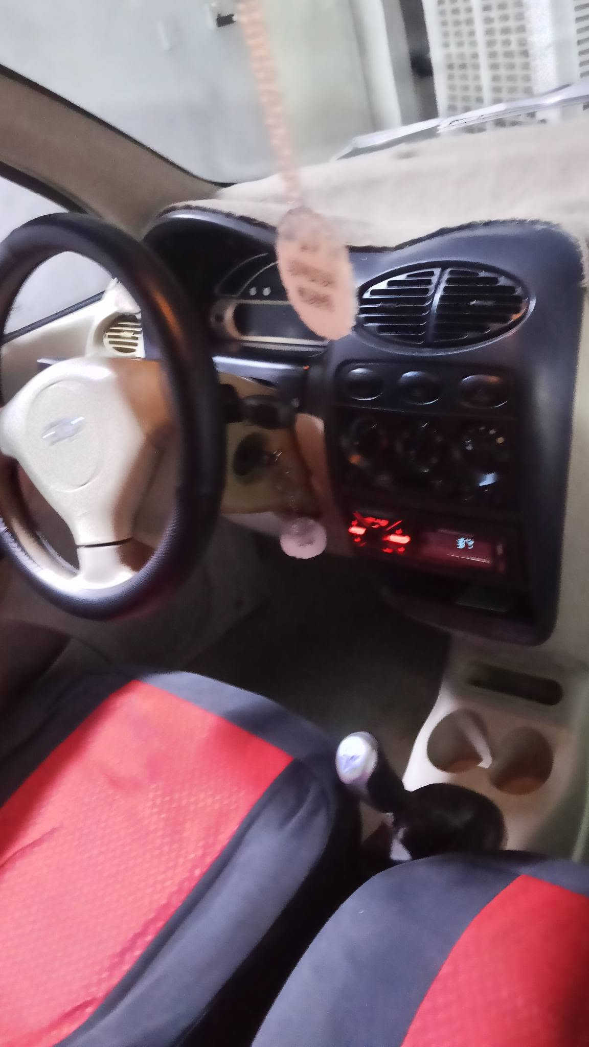 سلام عليكم كيو كيو محرك وكير وتبريد تمام الكشر نظيف لا دعمه ولا صبغ طخات كلش بسيطه وبية تكحيل بكانات بسيطه سنويه وهزه جديده يعني السياره نظيفه السعره 27 للاستفسار ***********
