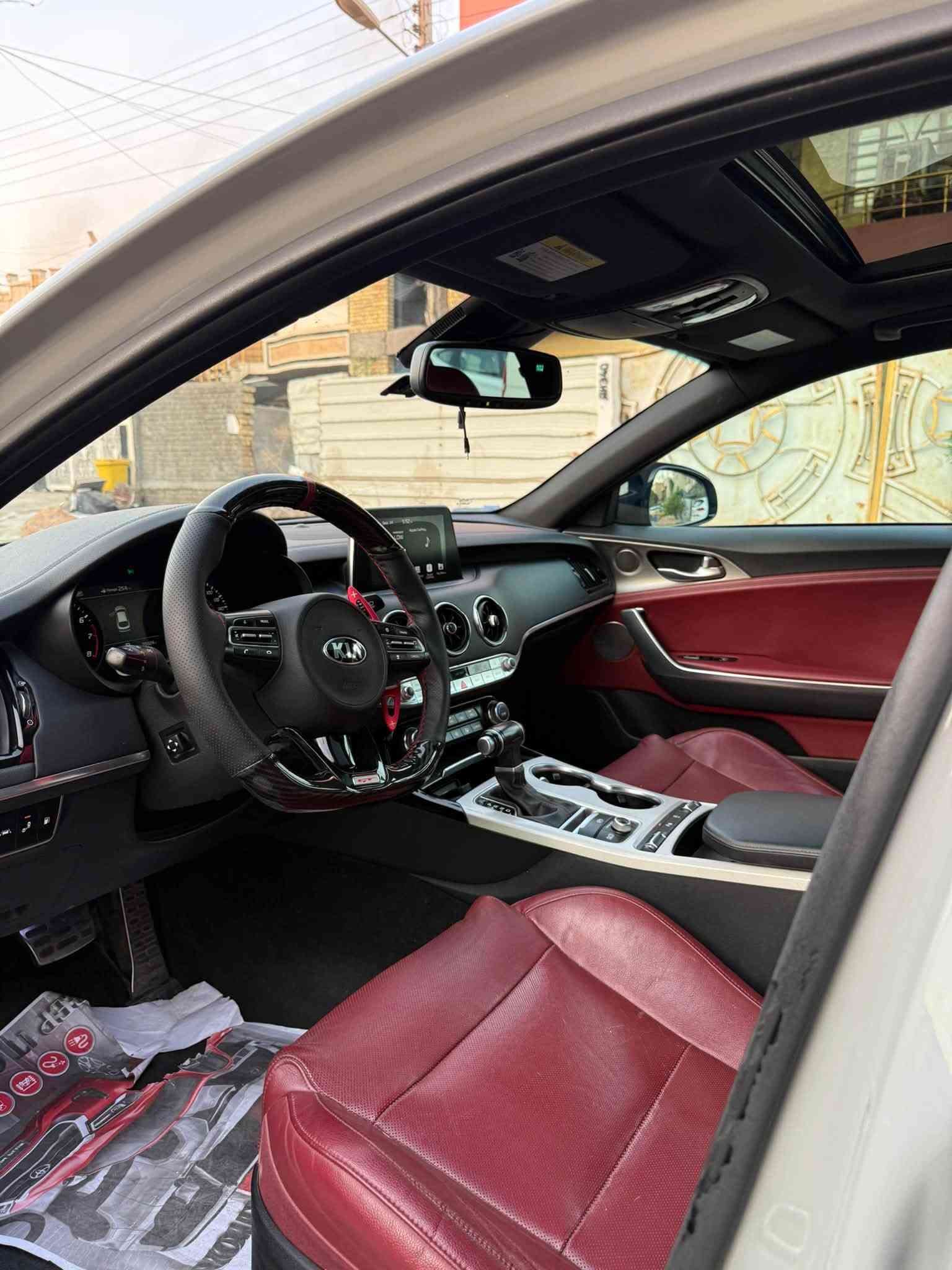 🔥 للبيع كيا ستينكر GT1 موديل 2020 🔥
للبيع او المرواس شعندك نزل 
…
إذا تدور على سيارة تجمع القوة والفخامة والهيبة، هاي الستينكر غير شكل 😎🔥

🔹 محرك 3.3 V6 Twin Turbo
🔹 365 حصان
🔹 دفع خلفي RWD
🔹 گير أوتوماتيك 8 سرعات + Paddle Shifters
🔹 فرامل Brembo
🔹 ويل 20 إنچ
🔹 بانوراما
🔹 LED
🔹 مثبت سرعة
🔹 مواصفات GT1
ماشية 70 الف ميل 
كشنات كهرباء تدفئه تبريد 
سيارة رقم اربيل تحويل ثاني يوم 

📌 حالة السيارة:
السيارة بدون حادث، ضررها كان سرقة فقط، والضرر مقتصر على بابين + جاملغ الايسر 
الشاصي بدون حادث.
***********
بغداد الكرخ 

🔥 3.3 Twin Turbo | GT1 | RWD | 20” | Panoramic
السيارة لمن يعرف قيمة الستينكر 😉
