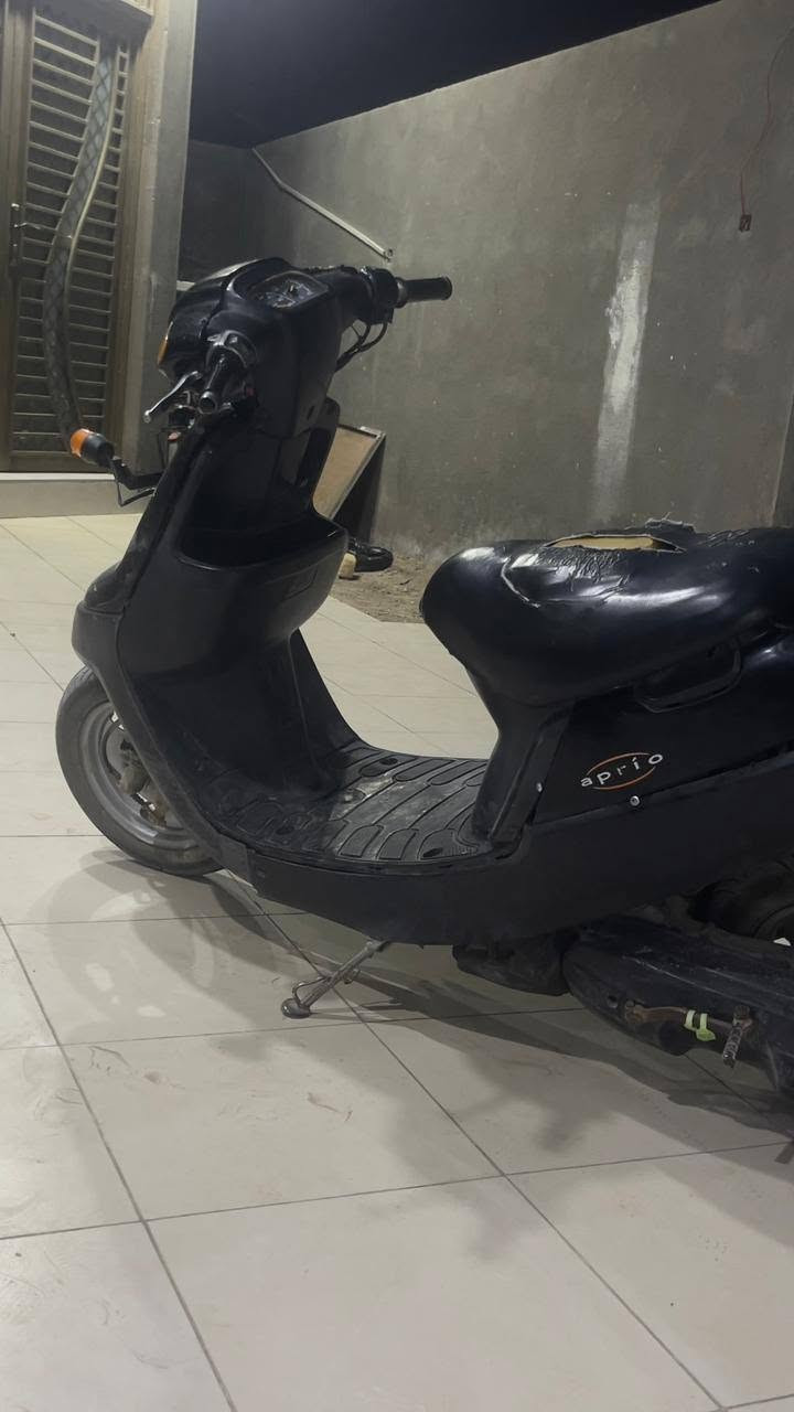 بطه للبيع كلش قويه فحل ياباني شغاله هندر واحد 250 وبيها مجال ***********
