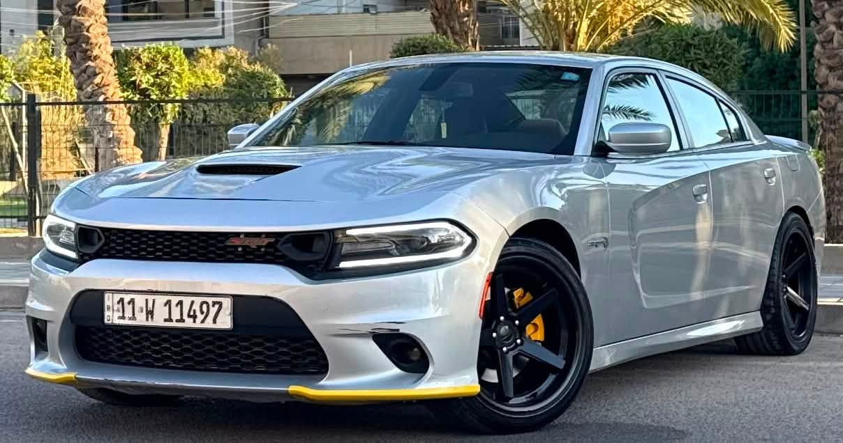 🚘 دودج جارجر RT موديل 2021 – وارد أمريكي
📍 بغداد – الدورة

ماشة فقط 19 ألف ميل 😮‍💨👌
السيارة بحالة ممتازة وقريبة جداً من وضع الوكالة.

💪 HEMI V8 — 8 سلندر
🏁 Super Track Pack فول بدون سلايد
✅ بدون حادث
📋 تقرير تخريب جاملغ، مبدل بلادي وباب، وكلير ربعها فقط
🛡️ باقي السيارة كفالة

✨ المواصفات:
• جلد + شامو برتقالي
• كشنات كهرباء
• تدفئة وتبريد للكشنات
• بصمة تشغيل
• شاشة كبيرة + كامرة + حساسات
• زنون بلادي
• هيترات بالمري
• نظام صوت Alpine
• ويل 20 تو سايز
• البلديات مضمومات

💰 السعر:198
والبيع بيه مجال بسيط للجادين فقط 🤝

📞 ***********
📍 بغداد – الدورة

🔥 إذا تريد RT نظيفة، ماشية قليل، وفول مواصفات… لا تفوّت هاي!
