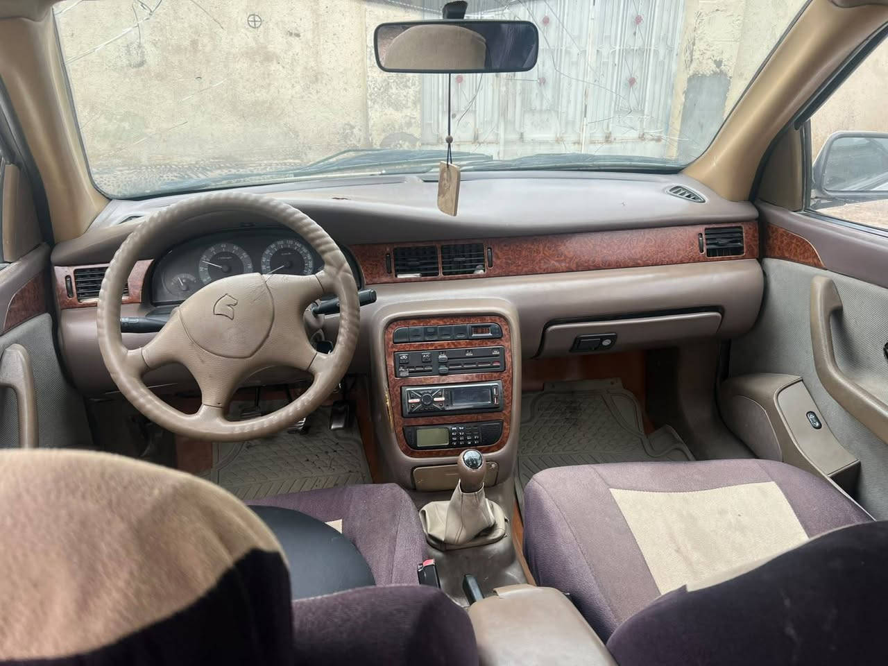 سمند • موديل ٢٠١٠ • كير ومكينة