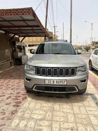 جيب لاريدو • ٢٠٢١ • فول