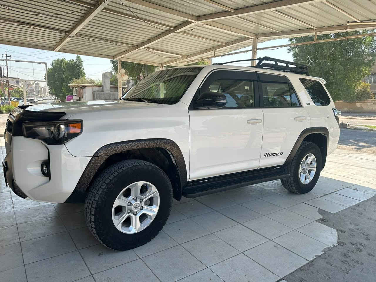 السلام عليكم
TOYOTA  4RUNNER 🔥 2022 
~ موديل 2022
سياره كفاله عامه 
~كير و محرك شرط مامفتوحة  
~ فول مواصفات
~بصمه تحكم ستيرن 
~ شاشة 
~ كاميرة خلفية 
~ داخل بيجي  
~ كشن أمامي كهربائية 
~ كشن جلد
رقم بغداد بسمي تحويل ثاني يوم 
السعر 365وبيه مجال 
العنوان حله مركز 
***********
