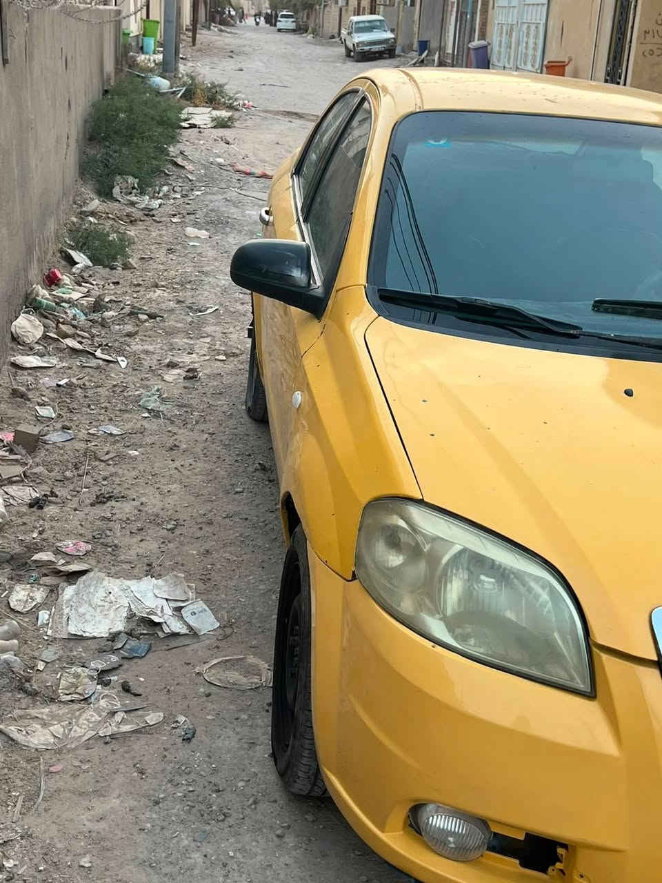 السلام عليكم افيو 2008 للبيع سياره نضيفه وجاهزه كير مكينه شرط فقط حداديه نص عمر باقي الشغلات والغراض الأستهلاكيه كله جديد تخم تاير تبريد ثلج كفاله من الضربه القويه مكاني ناصريه مركز السعر 48 وبيه مجال للطيبين ***********
