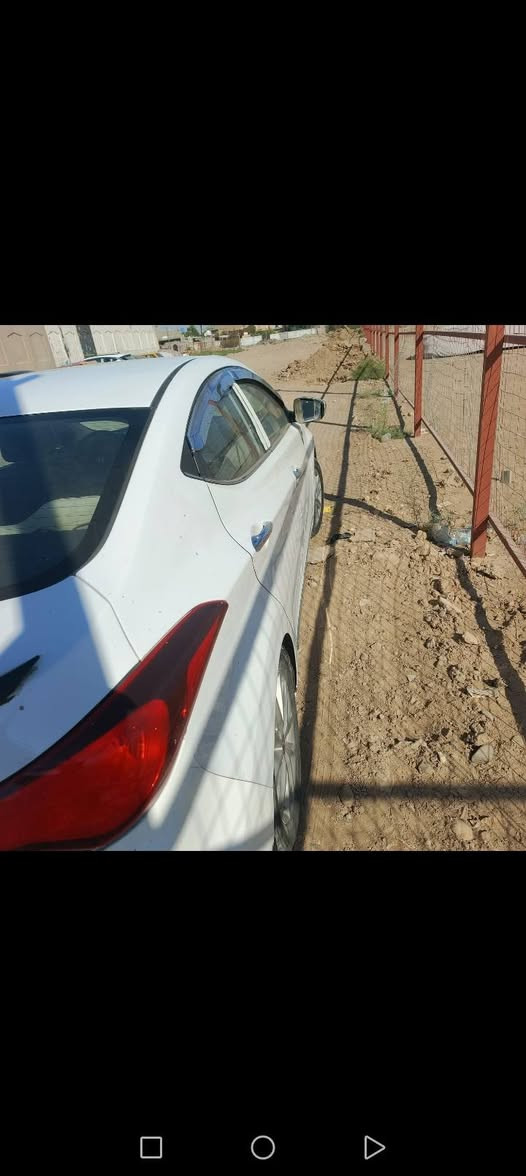 هونداي النترة 2016خليجي رقم بغداد بسمي مكفولة ماعدى رصعات كما موضح بصورة تبريد قطعتين اشاير بلمري بانو راما أمري شفط كشنات جلد وكهرباء مكان سبع لبور *********** سعر 122 وبيهة مجال لطيبين
