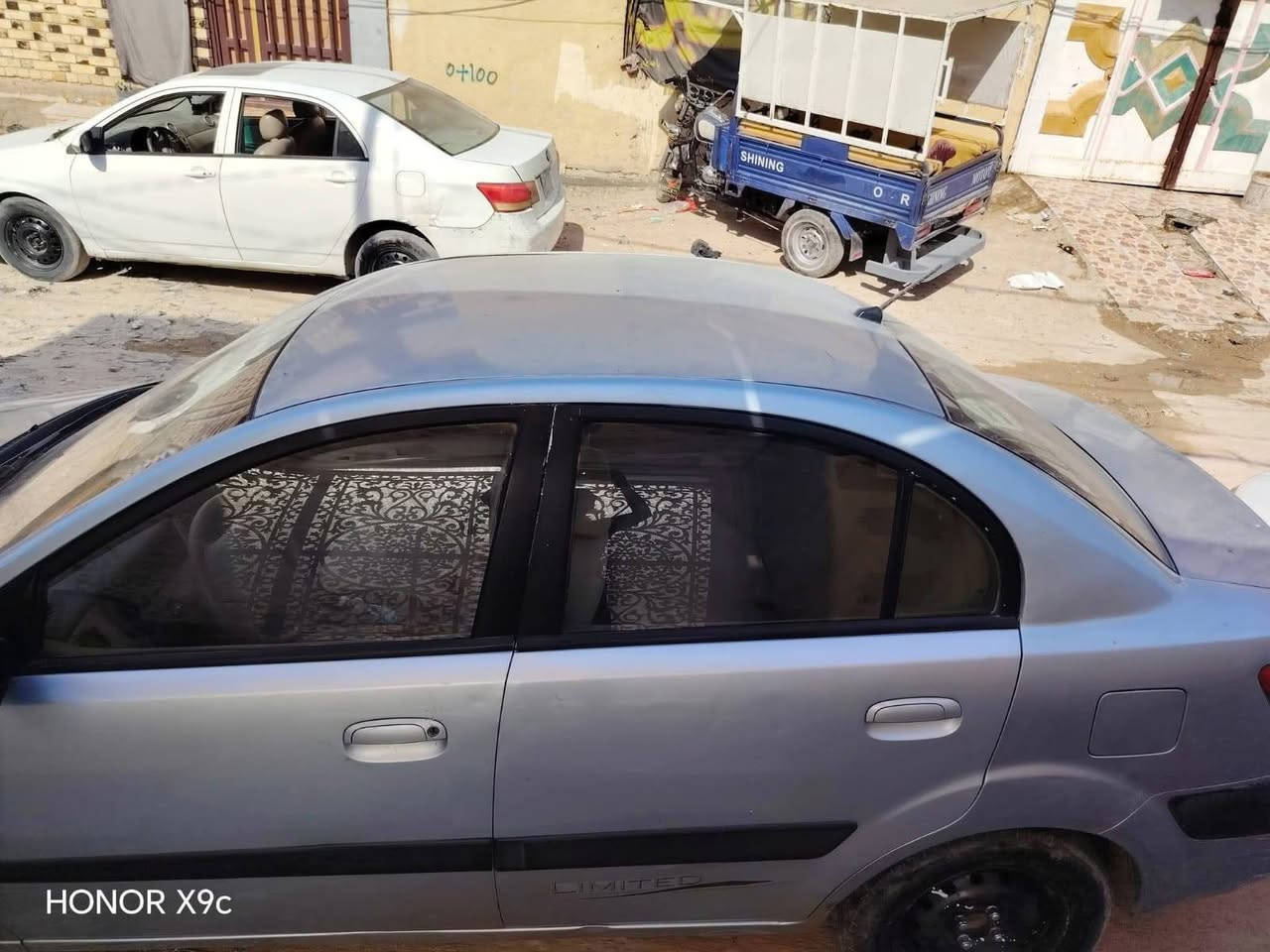 ريو مديل ١١
كصه جنطه
مكان نج..ف
سعر ٣٣

نص مكتوب في الصور:
- HONOR X9c