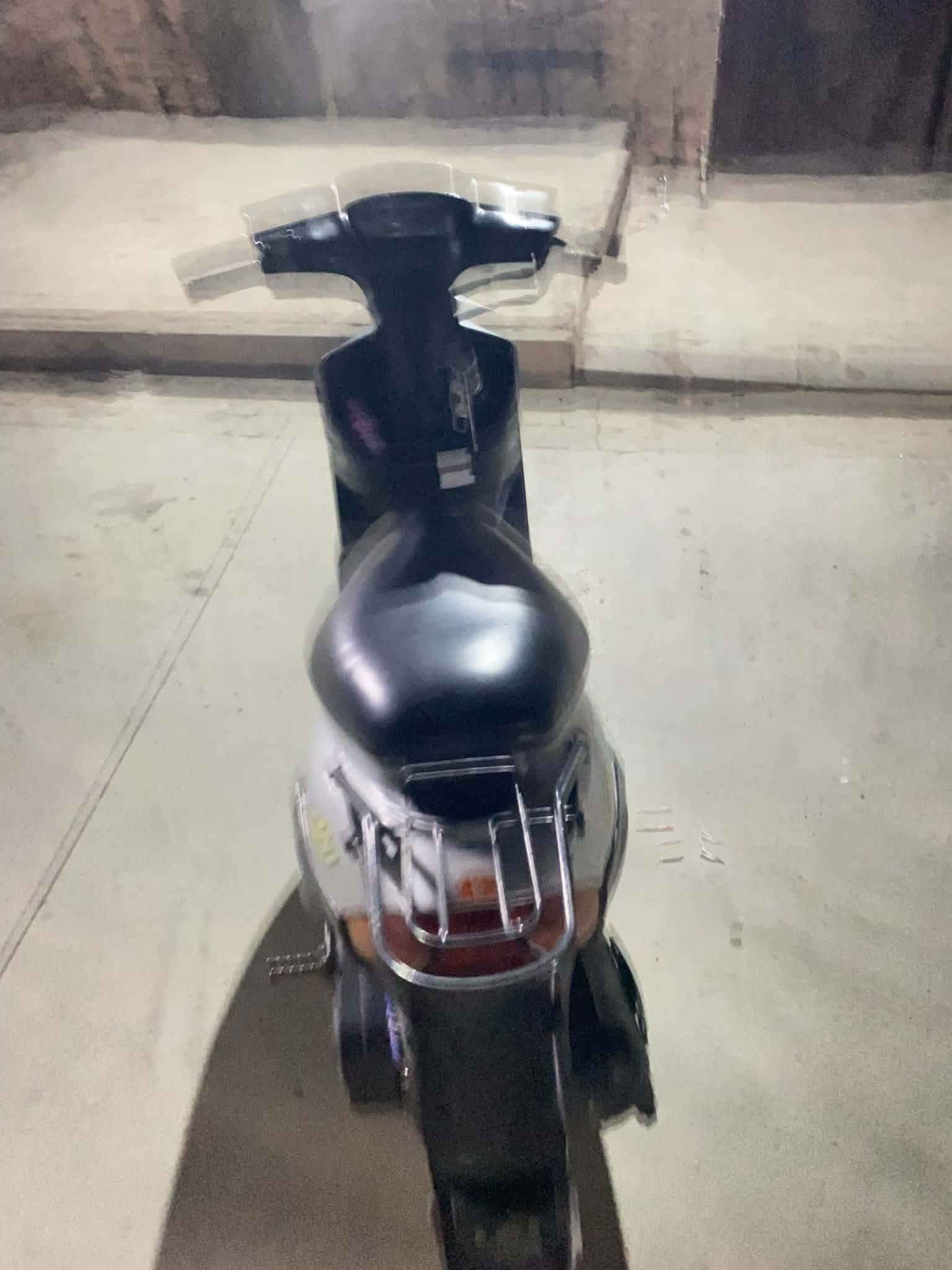 سلام عليكم مطور للبيع كلو شغال من عداا سلف   كلو بشرط  كفرات اصلي ابلادي ويرمنيته كلو بشرط محرك (مفتوح)مكان موصل جانب الايمن السعر 300بي مجال شي قليل   ***********  
***********
