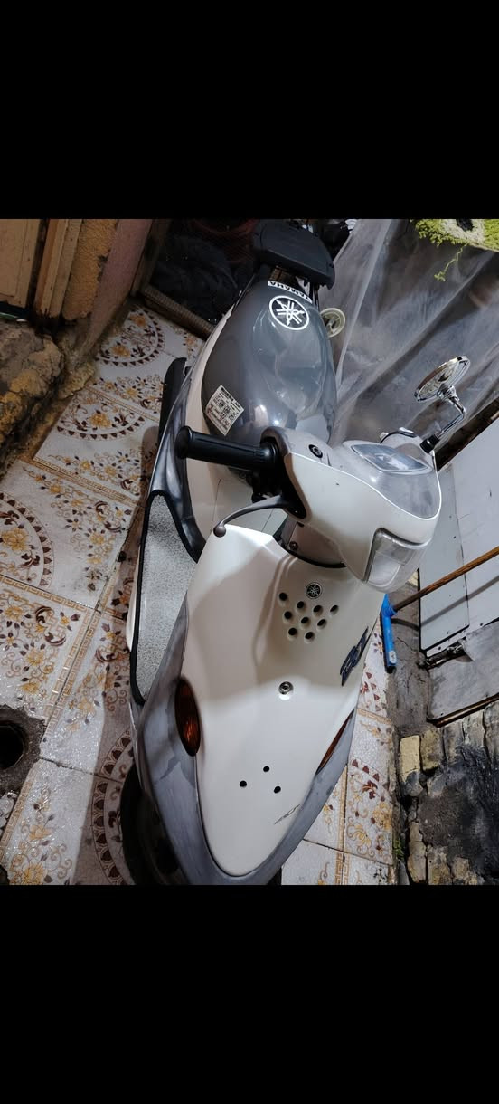 سلام عليكم الدراجه للبيع يوماهه دراجه وكيل ماماشيه نضافته ميه مكفوله كفاله عامه دراجه نكرسف رقم الهاتف ***********
