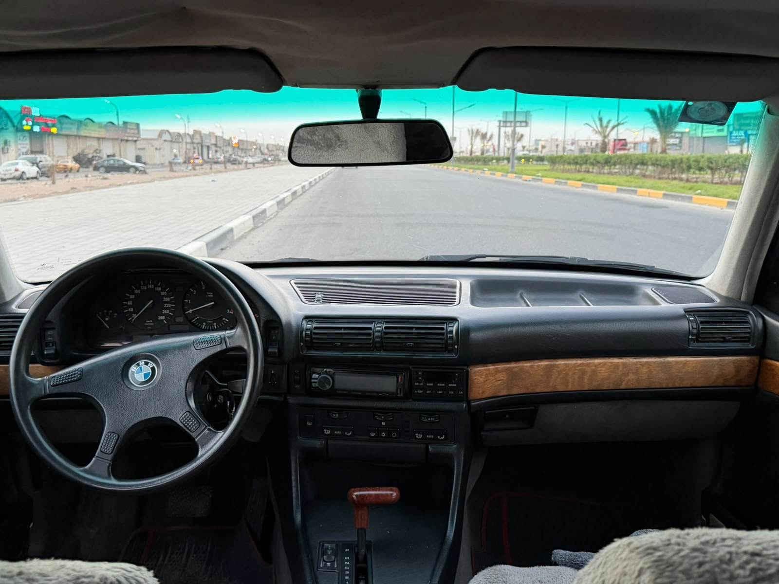 بي ام 730 • 6 سلندر • رقم بغداد