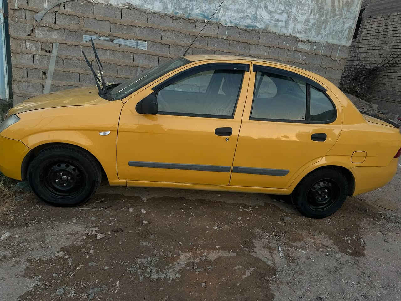 سيارة طيبة موديل 2016
سلام عليكم 
سيارة طيبة موديل 2016
بيها تعديل بارد بالجاملق فقط 
جاهزة من كلشي تبريد تدفئة شغالات 
كهربائياتها كلها شغالة مكنية نضيفة كلش مكفولة كير ومكينة 
غرفة نضيفة كلش ومدوشمة 
سيارة معتني بيها حيل ومااشتغل بيها تكسر خالها بس اروح وارجع بيها للدوام وحالياً معتاز فلوس واريد ابيعها
السعر 38 وبيها مجال قليل 
 رقم المبايل ***********
العنوان كربلاء شارع ابو طالب
راعيها يريد تحويل
