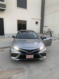 تويوتا كامري موديل 2023 xse v6  حادثها قطعه ونص صبغ قطعه تبديل شركه  ك...