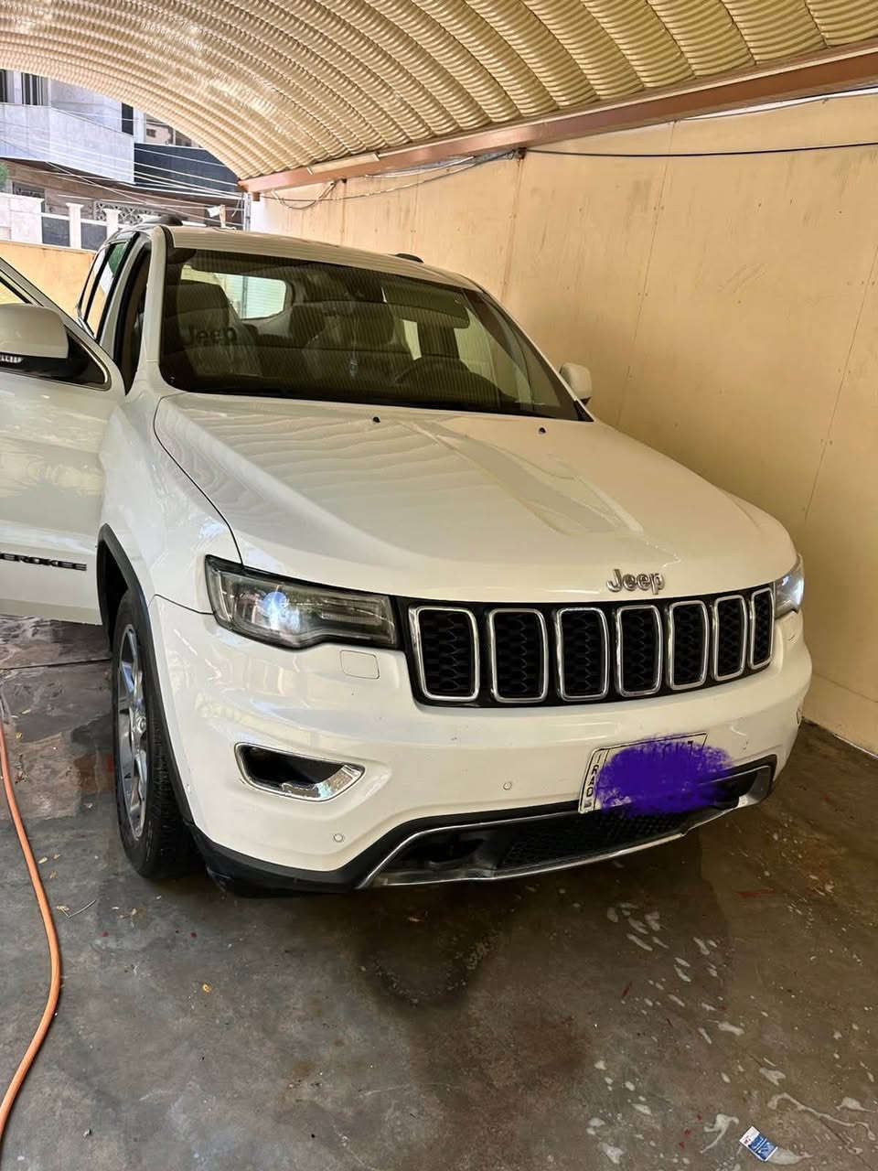 جيب 19 خليجي لمتد معروفه مواصفاته 
بيه اقل الشبر صبغ بالجاملغ اثر شخط وعندي صور قبل الصبغ 
ماشيه 68 الف عارضه ب 248 $
***********
