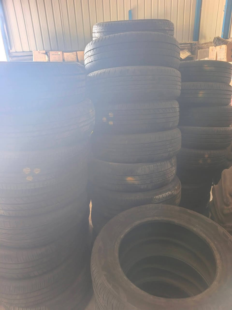 توفر في مجمع ابو شعلان للاطارات الزراعيه 
اطارات باله صناعه ياباني درجه اولى للسياؤات والكناتر حصراً للاستفسار 

***********
اسعار مناسبه جداً
