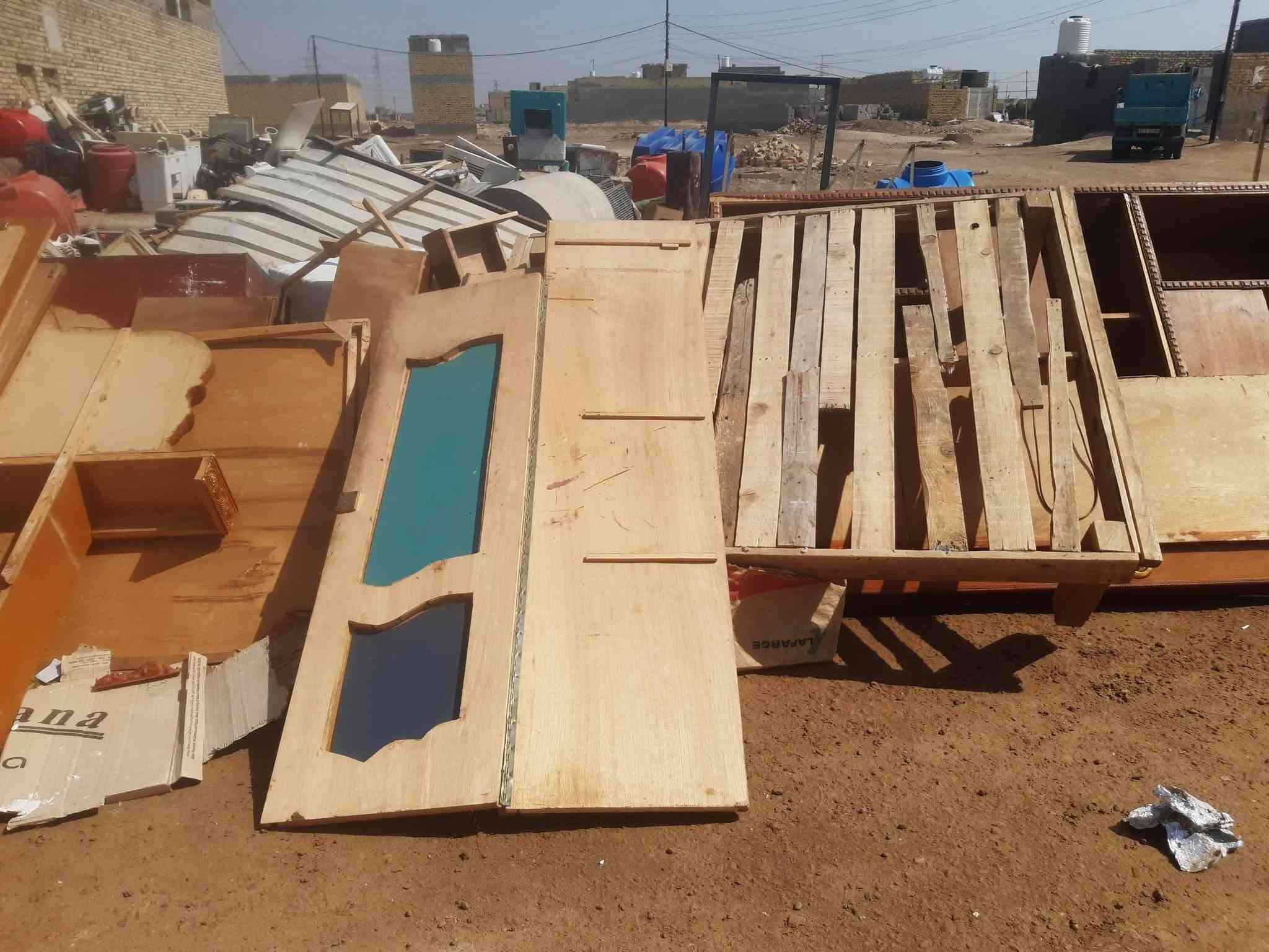 ثلاجه ٤ بيبان • طباخ فريش • بيبان خشب ٣