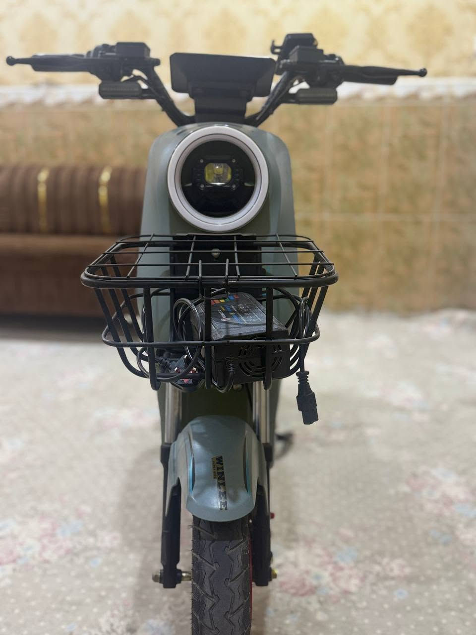 R9 • نظيفه • تحتاج بطاريات