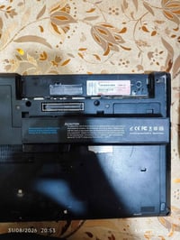 ايلت بوك • شاحن ٦٥ واط • يو اس بي ٤ HDMI ٣